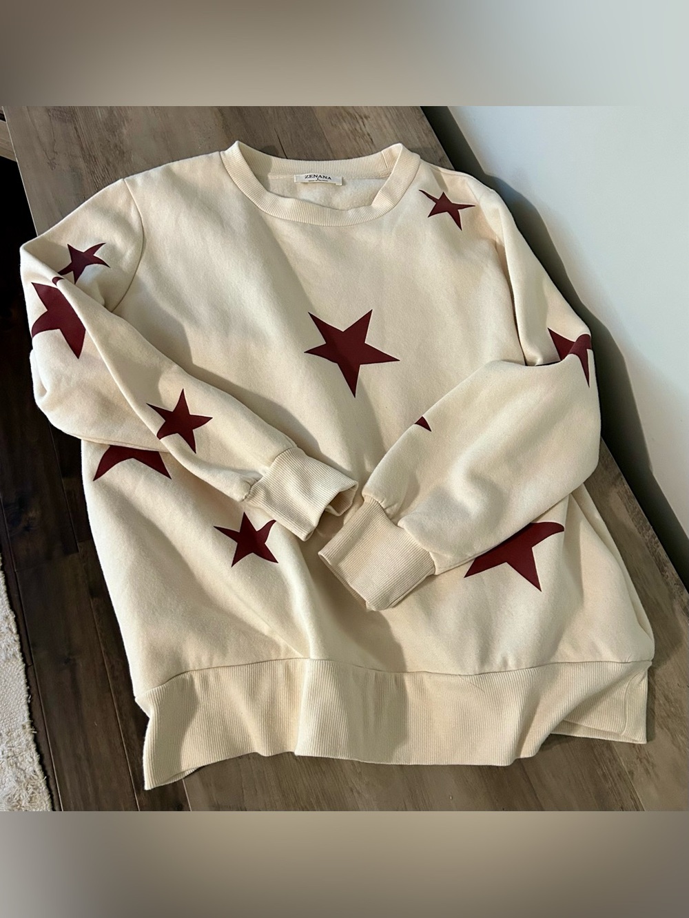 Zenana Cream & Burgundy Star Print Crewneck Patriotic Summer Layer Size L - Picture 2 of 6